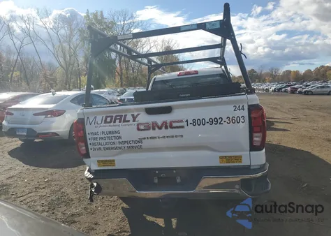 2024 GMC Sierra C1500 z USA, uszkodzony, nr VIN 3GTNHAED0RG323747